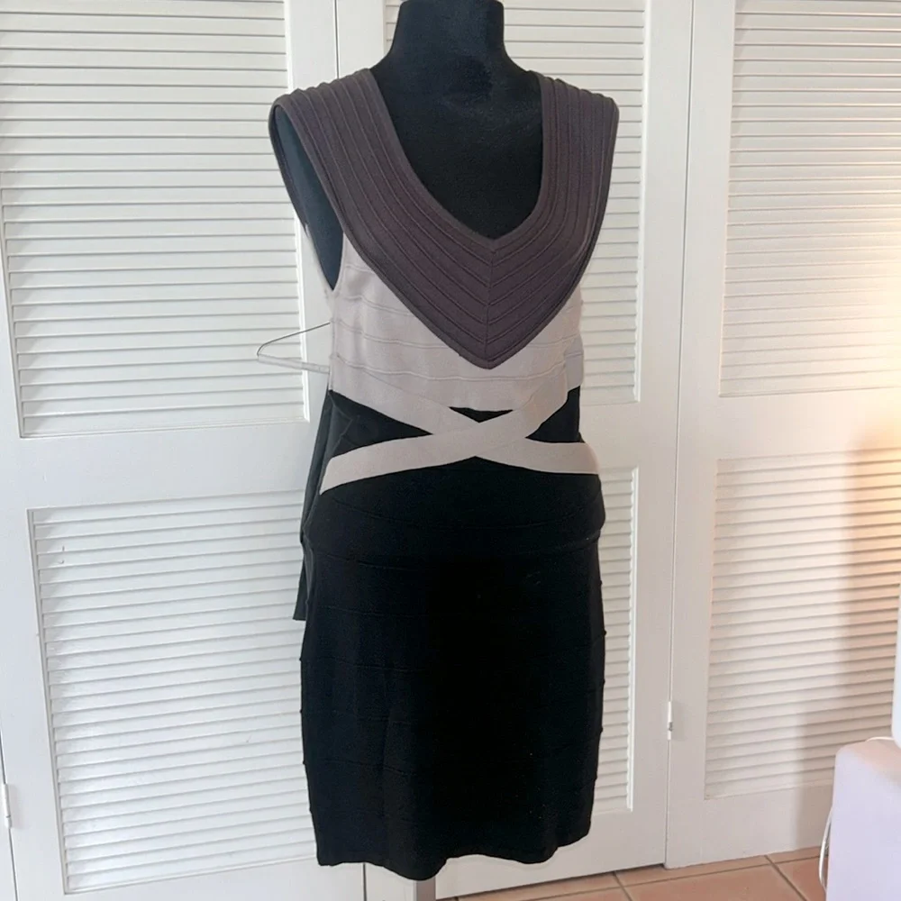 WOW COUTURE DRESS LIKE NEW!😍 - Picture 1 of 4